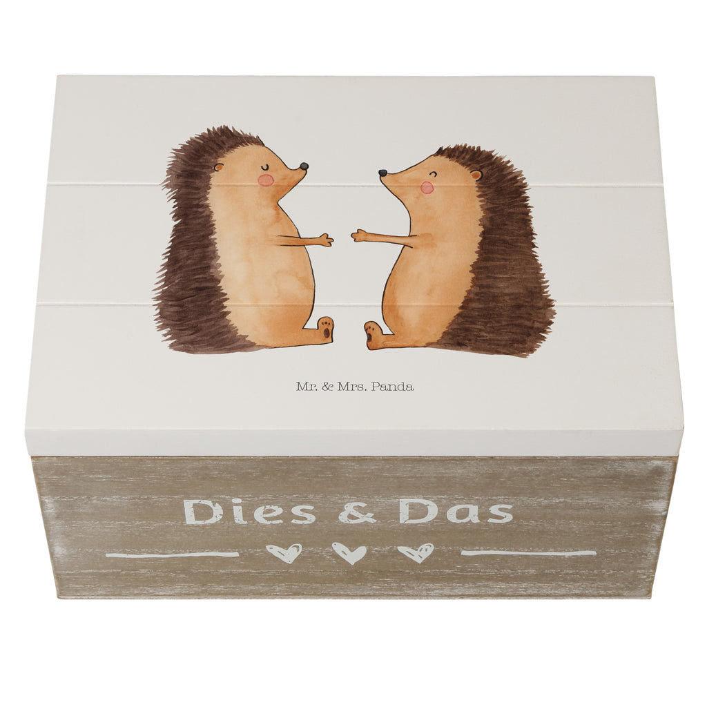 Holzkiste Hochzeit Igel Liebe Holzkiste, Kiste, Schatzkiste, Truhe, Schatulle, XXL, Erinnerungsbox, Erinnerungskiste, Dekokiste, Aufbewahrungsbox, Hochzeit, Hochzeitsgeschenk, Ehe, Hochzeitsfeier, Trauung, Trauungsgeschenk, Hochzeitskarte, Verlobungsfeier, Verlobungsgeschenk, Hochzeitsgeschenkideen, Hochzeitsgeschenke für Brautpaar, Igel, Paar, Liebe, Freund, Freundin, Paargeschenk