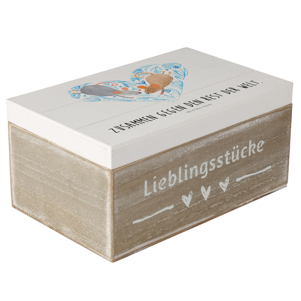 Holzkiste Hochzeit Mäuse Herz Holzkiste, Kiste, Schatzkiste, Truhe, Schatulle, XXL, Erinnerungsbox, Erinnerungskiste, Dekokiste, Aufbewahrungsbox, Hochzeit, Hochzeitsgeschenk, Ehe, Hochzeitsfeier, Trauung, Trauungsgeschenk, Hochzeitskarte, Verlobungsfeier, Verlobungsgeschenk, Hochzeitsgeschenkideen, Hochzeitsgeschenke für Brautpaar, Maus, Mäuse, Paar, Liebe, Freund, Freundin, Paargeschenk