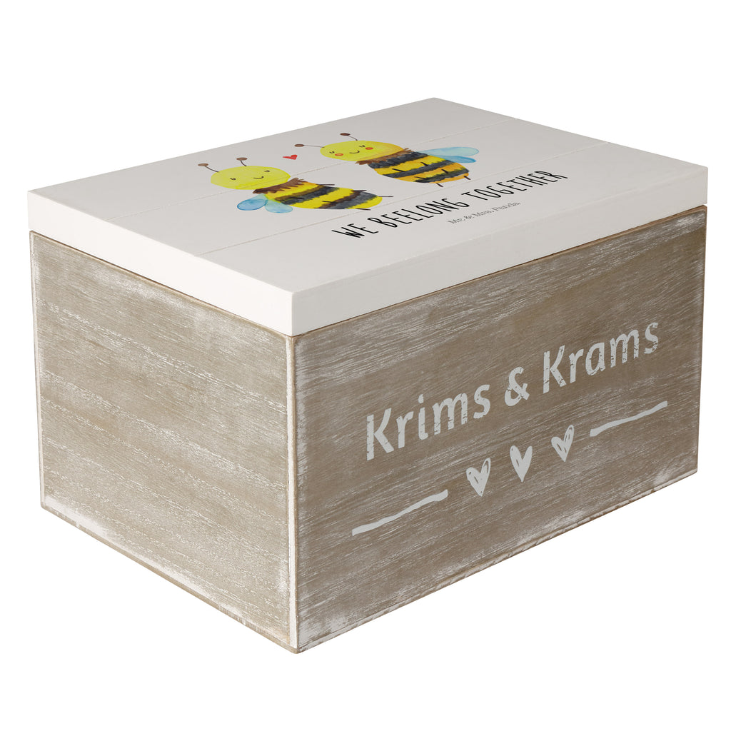 Holzkiste Biene Verliebt Holzkiste, Kiste, Schatzkiste, Truhe, Schatulle, XXL, Erinnerungsbox, Erinnerungskiste, Dekokiste, Aufbewahrungsbox, Biene, Wespe, Hummel