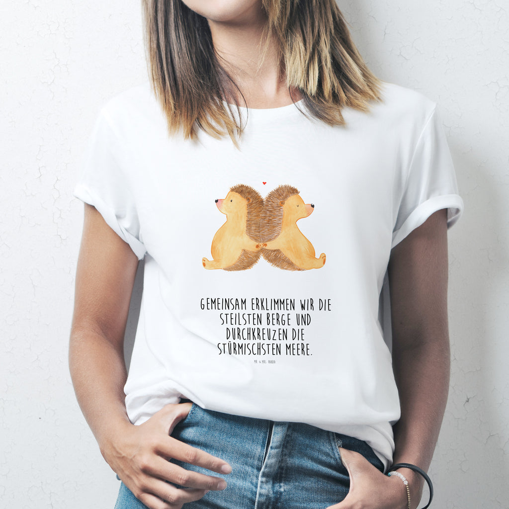 Größe S T-Shirt Igel händchenhaltend T-Shirt, Shirt, Tshirt, Lustiges T-Shirt, T-Shirt mit Spruch, Party, Junggesellenabschied, Jubiläum, Geburstag, Herrn, Damen, Männer, Frauen, Schlafshirt, Nachthemd, Sprüche, Liebe, Partner, Freund, Freundin, Ehemann, Ehefrau, Heiraten, Verlobung, Heiratsantrag, Liebesgeschenk, Jahrestag, Hocheitstag, Igel, Igelliebe, Hand in Hand, Liebesbeweis, große Liebe, Liebesbotschaft, Hochzeit, Lieblingsmensch, Gemeinsamkeit, Love, Geschenk für zwei