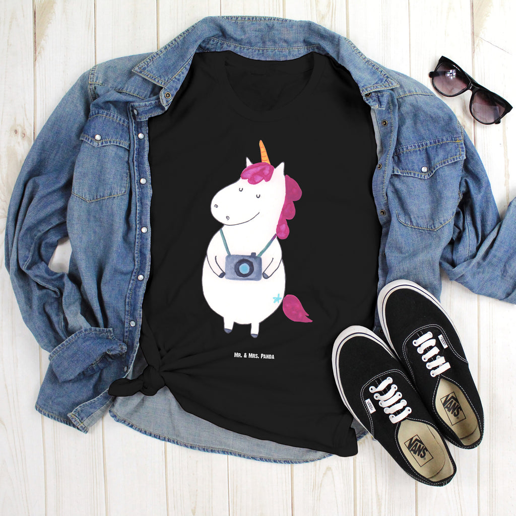 Größe M T-Shirt Einhorn Fotograf T-Shirt, Shirt, Tshirt, Lustiges T-Shirt, T-Shirt mit Spruch, Party, Junggesellenabschied, Jubiläum, Geburstag, Herrn, Damen, Männer, Frauen, Schlafshirt, Nachthemd, Sprüche, Einhorn, Einhörner, Einhorn Deko, Pegasus, Unicorn, Fotograf, Fotografie, Kamera, Reisen, Weltreise, Weltenbummler, Urlaub, Tourist, Kurztrip, Reise, Städtereise