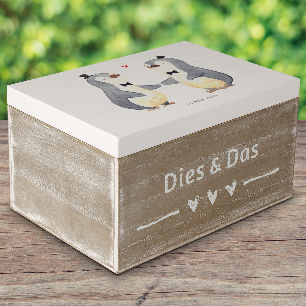 Holzkiste Pinguin Pärchen Gay Pride Holzkiste, Kiste, Schatzkiste, Truhe, Schatulle, XXL, Erinnerungsbox, Erinnerungskiste, Dekokiste, Aufbewahrungsbox, Hochzeit, Hochzeitsgeschenk, Ehe, Hochzeitsfeier, Trauung, Trauungsgeschenk, Hochzeitskarte, Verlobungsfeier, Verlobungsgeschenk, Hochzeitsgeschenkideen, Hochzeitsgeschenke für Brautpaar