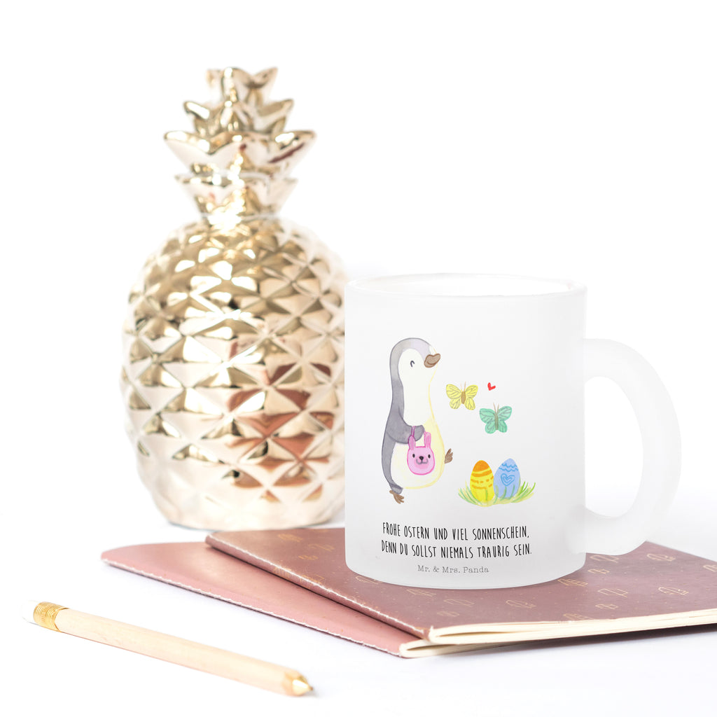 Teetasse Pinguin Eiersuche Teetasse, Teeglas, Teebecher, Tasse mit Henkel, Tasse, Glas Teetasse, Teetasse aus Glas, Ostern, Osterhase, Ostergeschenke, Osternest, Osterdeko, Geschenk zu Ostern