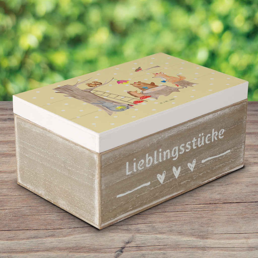 Holzkiste Waldtiere Picknick Holzkiste, Kiste, Schatzkiste, Truhe, Schatulle, XXL, Erinnerungsbox, Erinnerungskiste, Dekokiste, Aufbewahrungsbox, Tiermotive, Gute Laune, lustige Sprüche, Tiere, Waldtiere, Picknick, Wald, Fuchs, Hase, Igel, Maus, Eichhörnchen