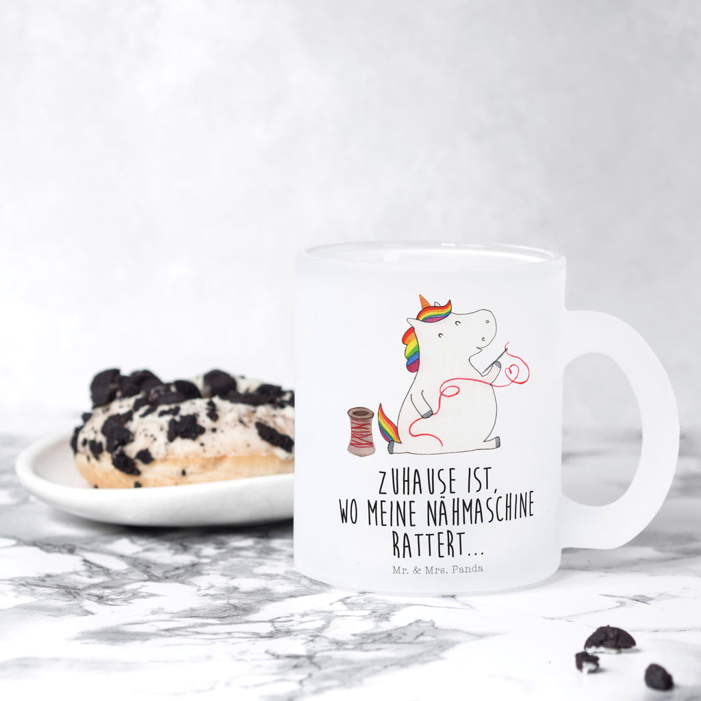 Teetasse Einhorn Näherin Teetasse, Teeglas, Teebecher, Tasse mit Henkel, Tasse, Glas Teetasse, Teetasse aus Glas, Einhorn, Einhörner, Einhorn Deko, Pegasus, Unicorn, Näherin, nähen, Mädchen, Freundin, Häkeln, Stricken, basteln, Nähzimmer