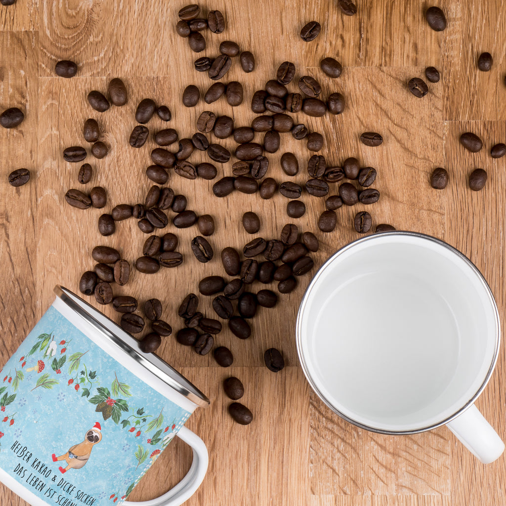 Camping Emaille Tasse Faultier Kakao Campingtasse, Trinkbecher, Metalltasse, Outdoor Tasse, Emaille Trinkbecher, Blechtasse Outdoor, Emaille Campingbecher, Edelstahl Trinkbecher, Metalltasse für Camping, Kaffee Blechtasse, Camping Tasse Metall, Winter, Weihnachten, Weihnachtsdeko, Nikolaus, Advent, Heiligabend, Wintermotiv