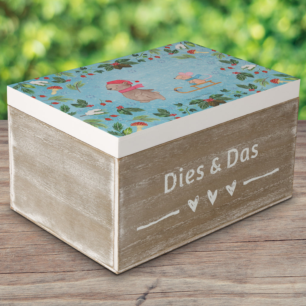 Holzkiste Bär Maus Schlitten Holzkiste, Kiste, Schatzkiste, Truhe, Schatulle, XXL, Erinnerungsbox, Erinnerungskiste, Dekokiste, Aufbewahrungsbox, Winter, Weihnachten, Weihnachtsdeko, Nikolaus, Advent, Heiligabend, Wintermotiv