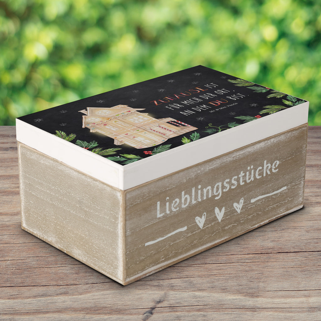 Holzkiste Lebkuchenhaus Holzkiste, Kiste, Schatzkiste, Truhe, Schatulle, XXL, Erinnerungsbox, Erinnerungskiste, Dekokiste, Aufbewahrungsbox, Winter, Weihnachten, Weihnachtsdeko, Nikolaus, Advent, Heiligabend, Wintermotiv