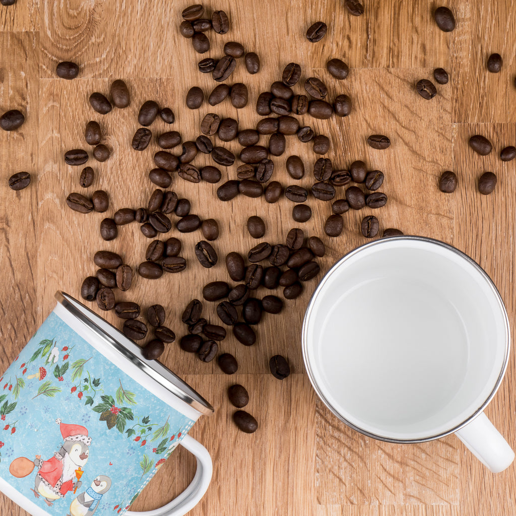 Camping Emaille Tasse Pinguin Wunschliste Campingtasse, Trinkbecher, Metalltasse, Outdoor Tasse, Emaille Trinkbecher, Blechtasse Outdoor, Emaille Campingbecher, Edelstahl Trinkbecher, Metalltasse für Camping, Kaffee Blechtasse, Camping Tasse Metall, Winter, Weihnachten, Weihnachtsdeko, Nikolaus, Advent, Heiligabend, Wintermotiv