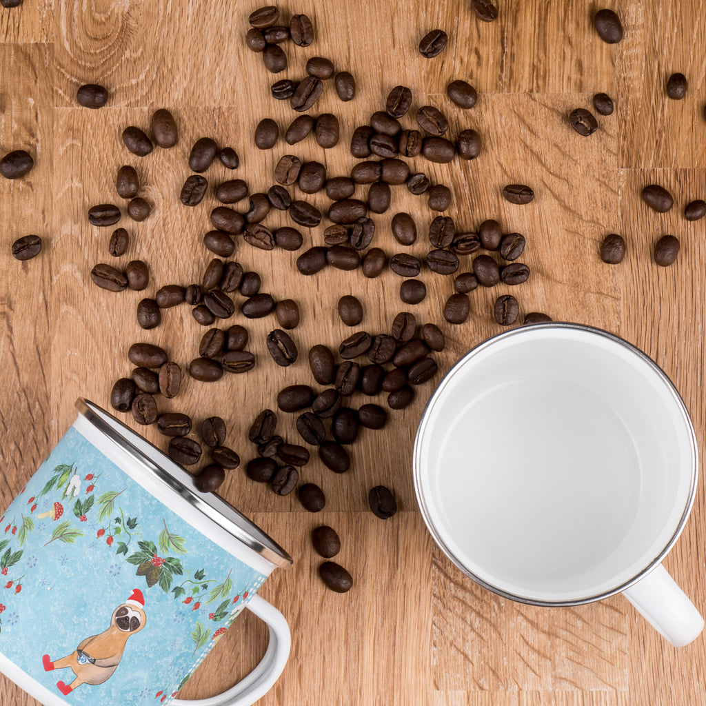 Camping Emaille Tasse Faultier Kakao Campingtasse, Trinkbecher, Metalltasse, Outdoor Tasse, Emaille Trinkbecher, Blechtasse Outdoor, Emaille Campingbecher, Edelstahl Trinkbecher, Metalltasse für Camping, Kaffee Blechtasse, Camping Tasse Metall, Winter, Weihnachten, Weihnachtsdeko, Nikolaus, Advent, Heiligabend, Wintermotiv
