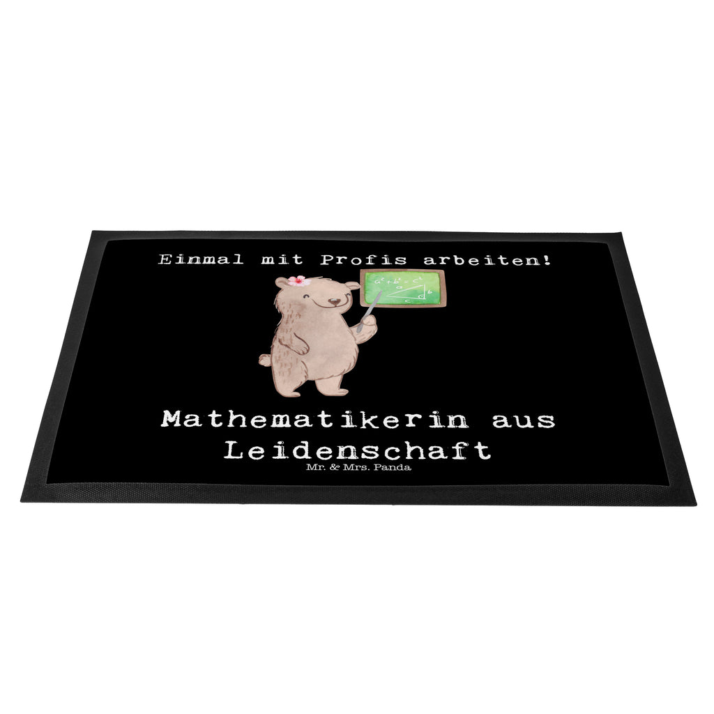 Fußmatte Mathematikerin aus Leidenschaft Mathematikerin, Mathematik Studium, Studentin Mathe, Bachelor, Master, Rechenkünstlerin, Zahlenmensch Türvorleger, Schmutzmatte, Fußabtreter, Matte, Schmutzfänger, Fußabstreifer, Schmutzfangmatte, Türmatte, Motivfußmatte,  Haustürmatte, Vorleger  Beruf, Ausbildung, Jubiläum, Abschied, Rente, Kollege, Kollegin, Geschenk, Schenken, Arbeitskollege, Mitarbeiter, Firma, Danke, Dankeschön