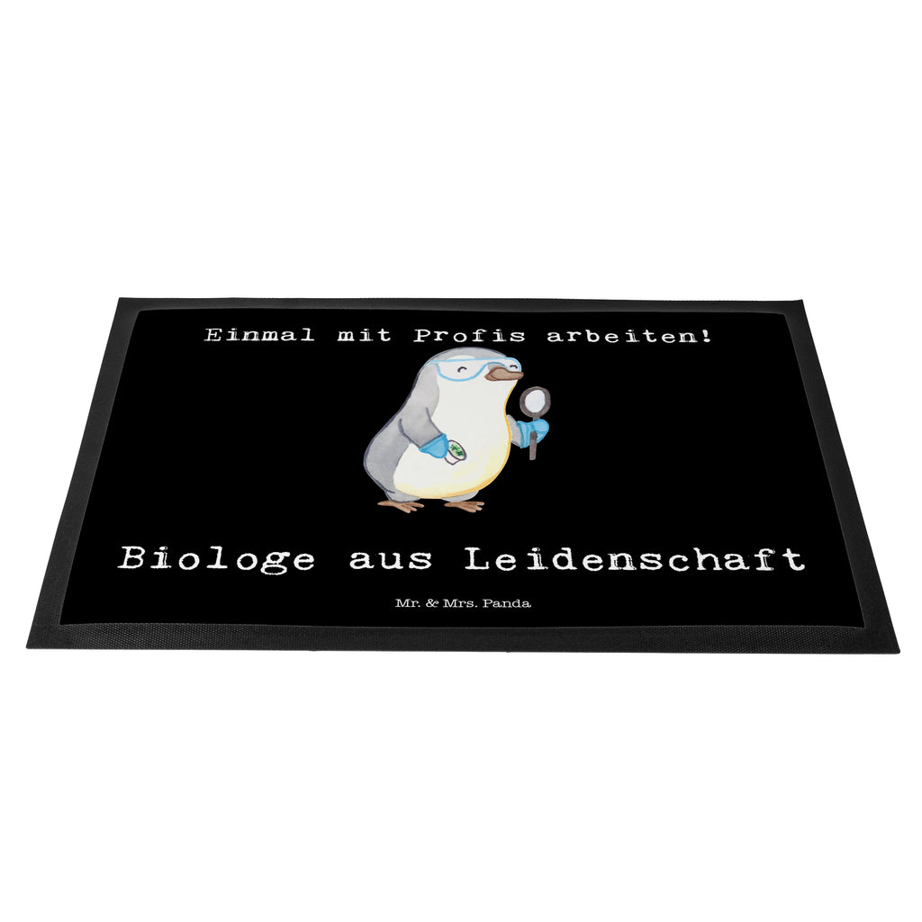 Fußmatte Biologe aus Leidenschaft Türvorleger, Schmutzmatte, Fußabtreter, Matte, Schmutzfänger, Fußabstreifer, Schmutzfangmatte, Türmatte, Motivfußmatte, Haustürmatte, Vorleger, Beruf, Ausbildung, Jubiläum, Abschied, Rente, Kollege, Kollegin, Geschenk, Schenken, Arbeitskollege, Mitarbeiter, Firma, Danke, Dankeschön, Biologe, Biologie, Naturwissenschaftler, Labor, Studium, Bachelor, Master