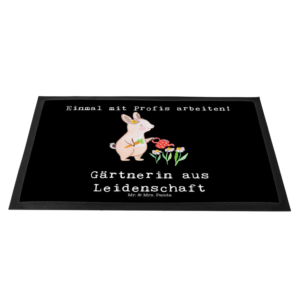 Fußmatte Gärtnerin aus Leidenschaft Türvorleger, Schmutzmatte, Fußabtreter, Matte, Schmutzfänger, Fußabstreifer, Schmutzfangmatte, Türmatte, Motivfußmatte, Haustürmatte, Vorleger, Beruf, Ausbildung, Jubiläum, Abschied, Rente, Kollege, Kollegin, Geschenk, Schenken, Arbeitskollege, Mitarbeiter, Firma, Danke, Dankeschön, Gärtnerin, Gartenplaner, Gärtnerei, Gartenbau, Hobbygärtnerin, Garten- und Landschaftsbauerin