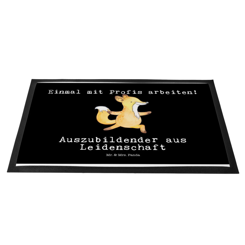 Fußmatte Auszubildender aus Leidenschaft Auszubildender, Azubi, Ausbildungsbeginn, Abschlussprüfung, Beginn der Ausbildung, Glücksbringer zur Ausbildung, Preis Türvorleger, Schmutzmatte, Fußabtreter, Matte, Schmutzfänger, Fußabstreifer, Schmutzfangmatte, Türmatte, Motivfußmatte,  Haustürmatte, Vorleger  Beruf, Ausbildung, Jubiläum, Abschied, Rente, Kollege, Kollegin, Geschenk, Schenken, Arbeitskollege, Mitarbeiter, Firma, Danke, Dankeschön