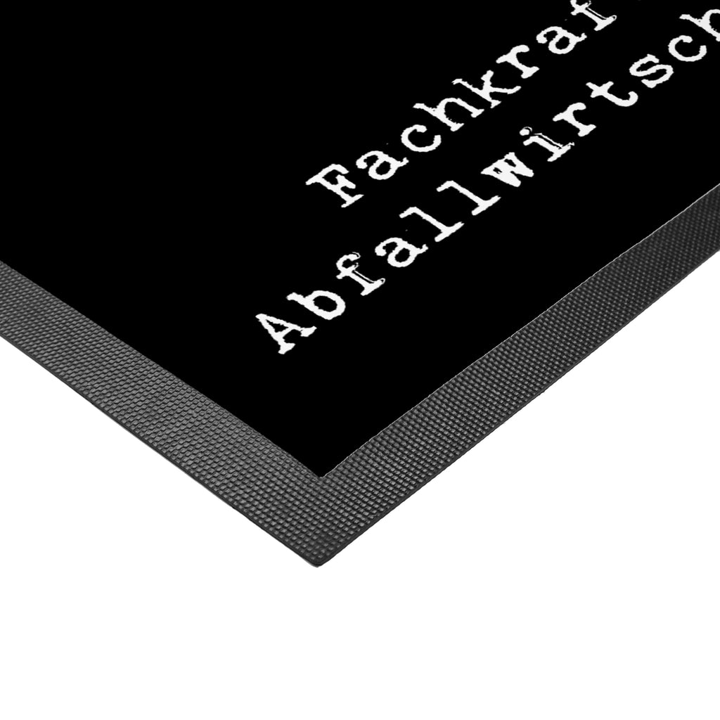 Fußmatte Fachkraft - Kreislauf- und Abfallwirtschaft aus Leidenschaft Müllwerker, Fachkraft Kreislauf- und Abfallwirtschaft, Müllentsorger, 
Kehrichtmann, Müllmann, Müllfahrer Türvorleger, Schmutzmatte, Fußabtreter, Matte, Schmutzfänger, Fußabstreifer, Schmutzfangmatte, Türmatte, Motivfußmatte,  Haustürmatte, Vorleger  Beruf, Ausbildung, Jubiläum, Abschied, Rente, Kollege, Kollegin, Geschenk, Schenken, Arbeitskollege, Mitarbeiter, Firma, Danke, Dankeschön