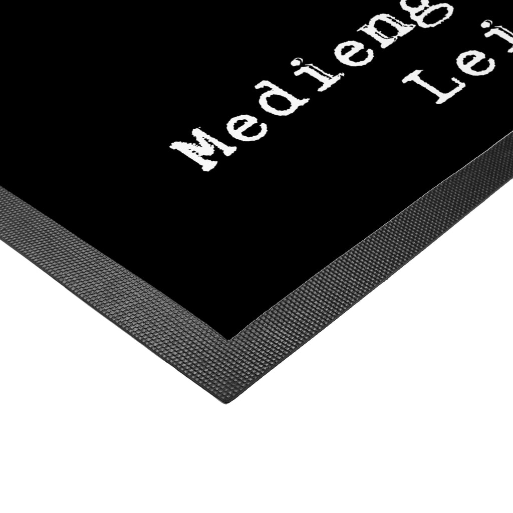 Fußmatte Mediengestalterin aus Leidenschaft Türvorleger, Schmutzmatte, Fußabtreter, Matte, Schmutzfänger, Fußabstreifer, Schmutzfangmatte, Türmatte, Motivfußmatte, Haustürmatte, Vorleger, Beruf, Ausbildung, Jubiläum, Abschied, Rente, Kollege, Kollegin, Geschenk, Schenken, Arbeitskollege, Mitarbeiter, Firma, Danke, Dankeschön, Grafikerin, Designer, Mediengestalter, Grafikdesignerin