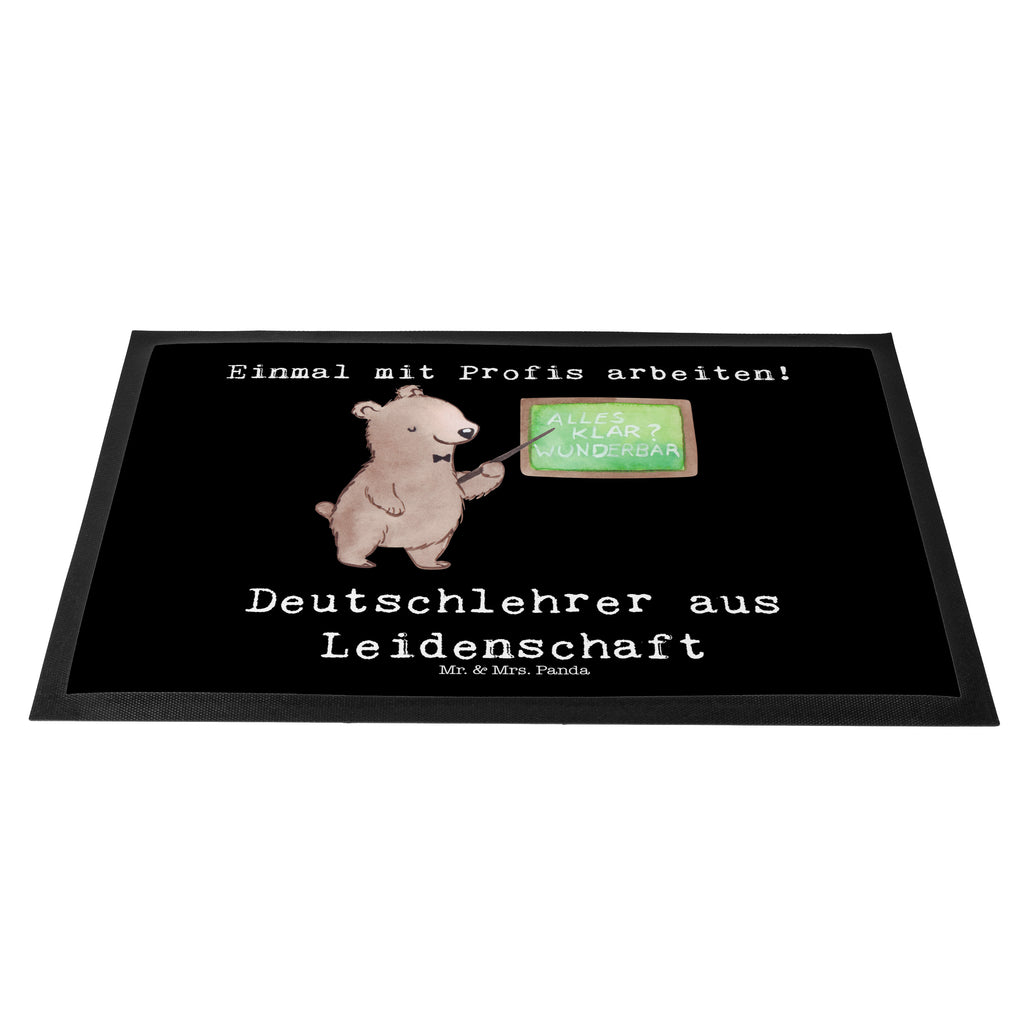 Fußmatte Deutschlehrer aus Leidenschaft Deutschlehrer, Deutschunterricht, Schule, Grundschule,  Türvorleger, Schmutzmatte, Fußabtreter, Matte, Schmutzfänger, Fußabstreifer, Schmutzfangmatte, Türmatte, Motivfußmatte,  Haustürmatte, Vorleger  Beruf, Ausbildung, Jubiläum, Abschied, Rente, Kollege, Kollegin, Geschenk, Schenken, Arbeitskollege, Mitarbeiter, Firma, Danke, Dankeschön