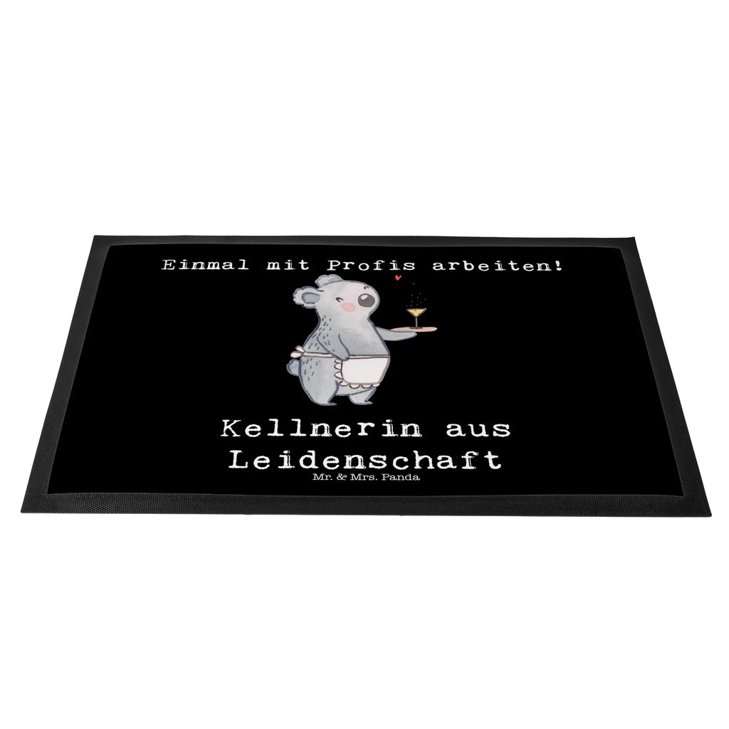 Fußmatte Kellnerin aus Leidenschaft Kellnerin, Servicekraft, Restaurant, Ausbildung,  Türvorleger, Schmutzmatte, Fußabtreter, Matte, Schmutzfänger, Fußabstreifer, Schmutzfangmatte, Türmatte, Motivfußmatte,  Haustürmatte, Vorleger  Beruf, Ausbildung, Jubiläum, Abschied, Rente, Kollege, Kollegin, Geschenk, Schenken, Arbeitskollege, Mitarbeiter, Firma, Danke, Dankeschön
