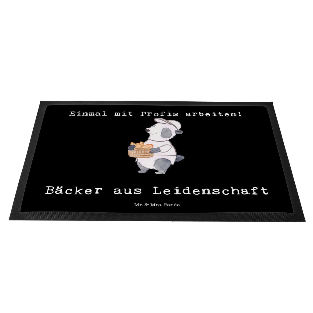 Fußmatte Bäcker aus Leidenschaft Bäcker, Konditor, Brotbäcker, Bäckerei, Backstube, Bäckerladen, Brotmanufaktur,  Türvorleger, Schmutzmatte, Fußabtreter, Matte, Schmutzfänger, Fußabstreifer, Schmutzfangmatte, Türmatte, Motivfußmatte,  Haustürmatte, Vorleger  Beruf, Ausbildung, Jubiläum, Abschied, Rente, Kollege, Kollegin, Geschenk, Schenken, Arbeitskollege, Mitarbeiter, Firma, Danke, Dankeschön