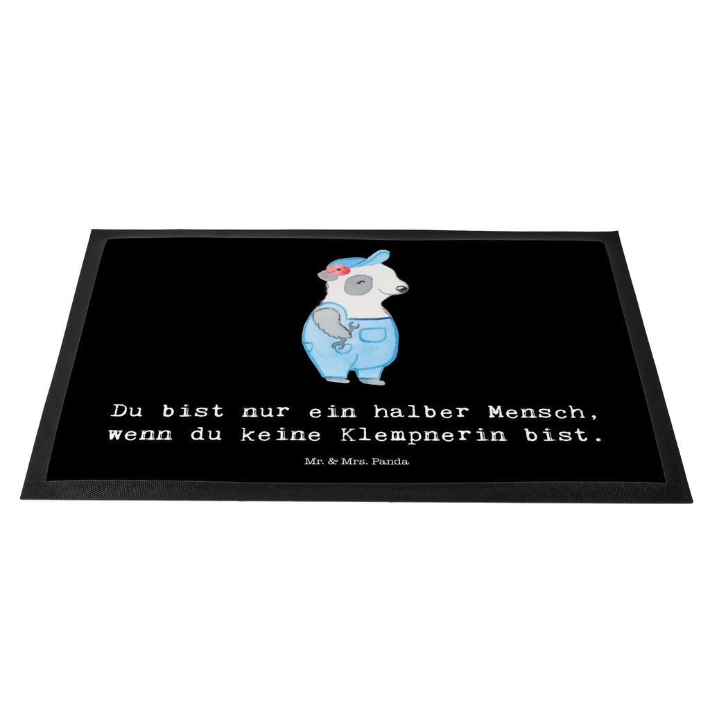 Fußmatte Klempnerin mit Herz Klempnerin, Handwerkerin, Installateurin, Meisterin, Gesellenprüfung, Fachbetrieb, Bauklempnerin, Sanitärinstallationen Türvorleger, Schmutzmatte, Fußabtreter, Matte, Schmutzfänger, Fußabstreifer, Schmutzfangmatte, Türmatte, Motivfußmatte,  Haustürmatte, Vorleger  Beruf, Ausbildung, Jubiläum, Abschied, Rente, Kollege, Kollegin, Geschenk, Schenken, Arbeitskollege, Mitarbeiter, Firma, Danke, Dankeschön