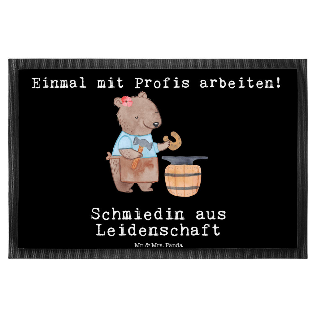 Fußmatte Schmiedin aus Leidenschaft  Türvorleger, Schmutzmatte, Fußabtreter, Matte, Schmutzfänger, Fußabstreifer, Schmutzfangmatte, Türmatte, Motivfußmatte,  Haustürmatte, Vorleger  Beruf, Ausbildung, Jubiläum, Abschied, Rente, Kollege, Kollegin, Geschenk, Schenken, Arbeitskollege, Mitarbeiter, Firma, Danke, Dankeschön