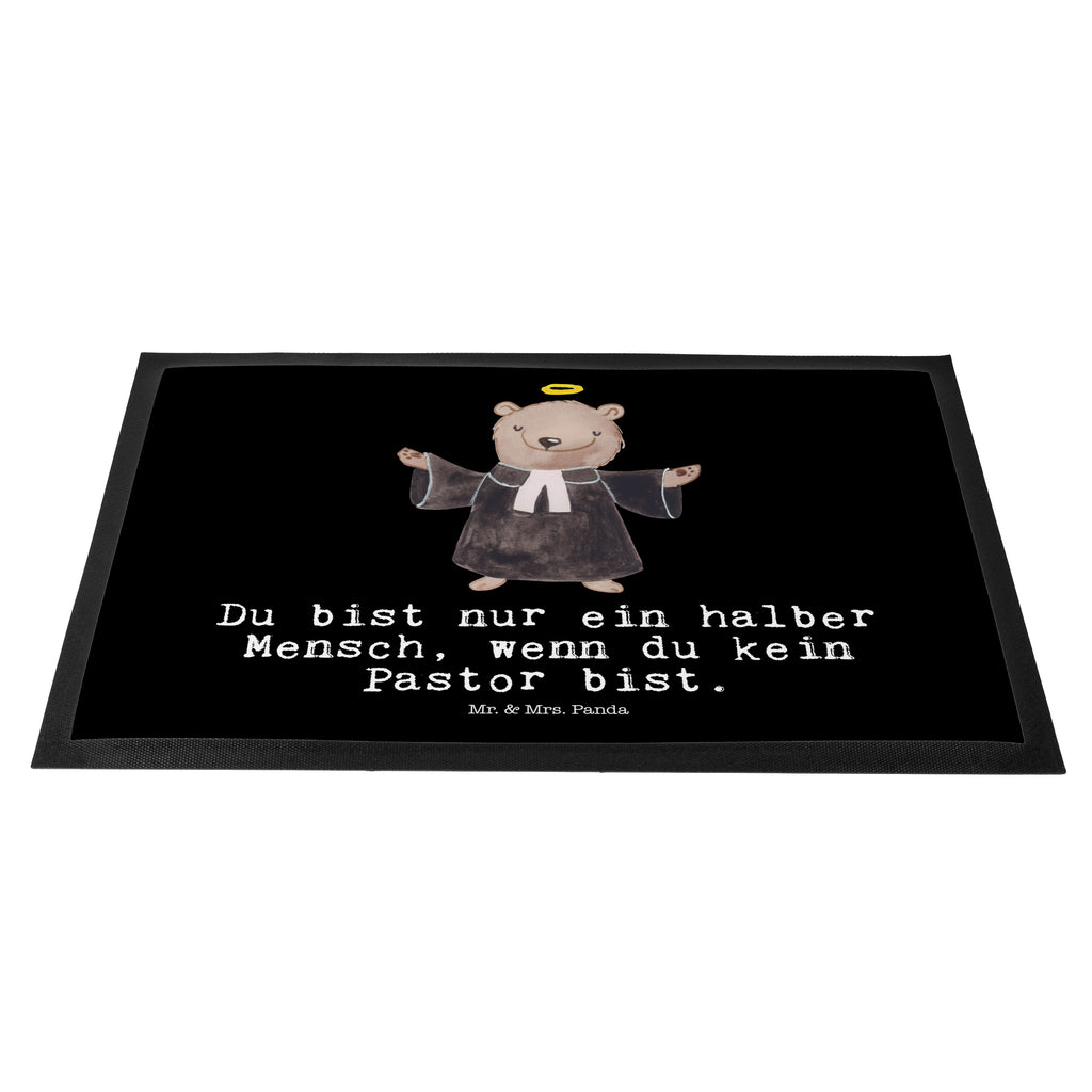 Fußmatte Pastor mit Herz Pastor, Diener Gottes
Geistlicher, Pfarrer, Prediger
Priester, Theologe, Kirche, Türvorleger, Schmutzmatte, Fußabtreter, Matte, Schmutzfänger, Fußabstreifer, Schmutzfangmatte, Türmatte, Motivfußmatte,  Haustürmatte, Vorleger  Beruf, Ausbildung, Jubiläum, Abschied, Rente, Kollege, Kollegin, Geschenk, Schenken, Arbeitskollege, Mitarbeiter, Firma, Danke, Dankeschön
