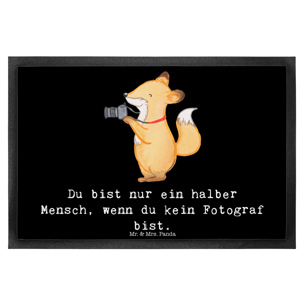 Fußmatte Fotograf mit Herz Fotograf, Fotoreporter, Hobbyfotograf, Hochzeitsfotograf, Ausbildung, Fotografie, Profi Fotograf Türvorleger, Schmutzmatte, Fußabtreter, Matte, Schmutzfänger, Fußabstreifer, Schmutzfangmatte, Türmatte, Motivfußmatte,  Haustürmatte, Vorleger  Beruf, Ausbildung, Jubiläum, Abschied, Rente, Kollege, Kollegin, Geschenk, Schenken, Arbeitskollege, Mitarbeiter, Firma, Danke, Dankeschön