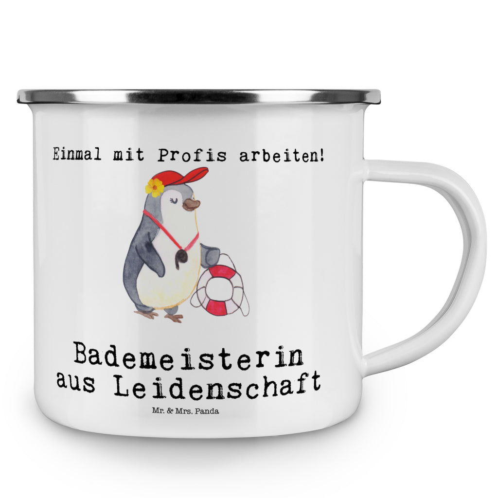 Camping Emaille Tasse Bademeisterin aus Leidenschaft Campingtasse, Trinkbecher, Metalltasse, Outdoor Tasse, Emaille Trinkbecher, Blechtasse Outdoor, Emaille Campingbecher, Edelstahl Trinkbecher, Metalltasse für Camping, Kaffee Blechtasse, Camping Tasse Metall, Beruf, Ausbildung, Jubiläum, Abschied, Rente, Kollege, Kollegin, Geschenk, Schenken, Arbeitskollege, Mitarbeiter, Firma, Danke, Dankeschön, Bademeisterin, Rettungsschwimmerin, Schwimmmeisterin, Schwimmbad, Freibad, Badeanstalt, Schwimmverein, Schwimmschule