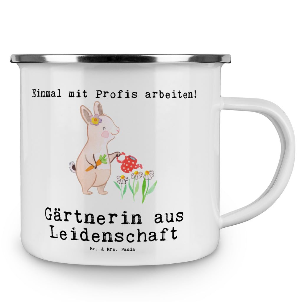 Camping Emaille Tasse Gärtnerin aus Leidenschaft Campingtasse, Trinkbecher, Metalltasse, Outdoor Tasse, Emaille Trinkbecher, Blechtasse Outdoor, Emaille Campingbecher, Edelstahl Trinkbecher, Metalltasse für Camping, Kaffee Blechtasse, Camping Tasse Metall, Beruf, Ausbildung, Jubiläum, Abschied, Rente, Kollege, Kollegin, Geschenk, Schenken, Arbeitskollege, Mitarbeiter, Firma, Danke, Dankeschön, Gärtnerin, Gartenplaner, Gärtnerei, Gartenbau, Hobbygärtnerin, Garten- und Landschaftsbauerin