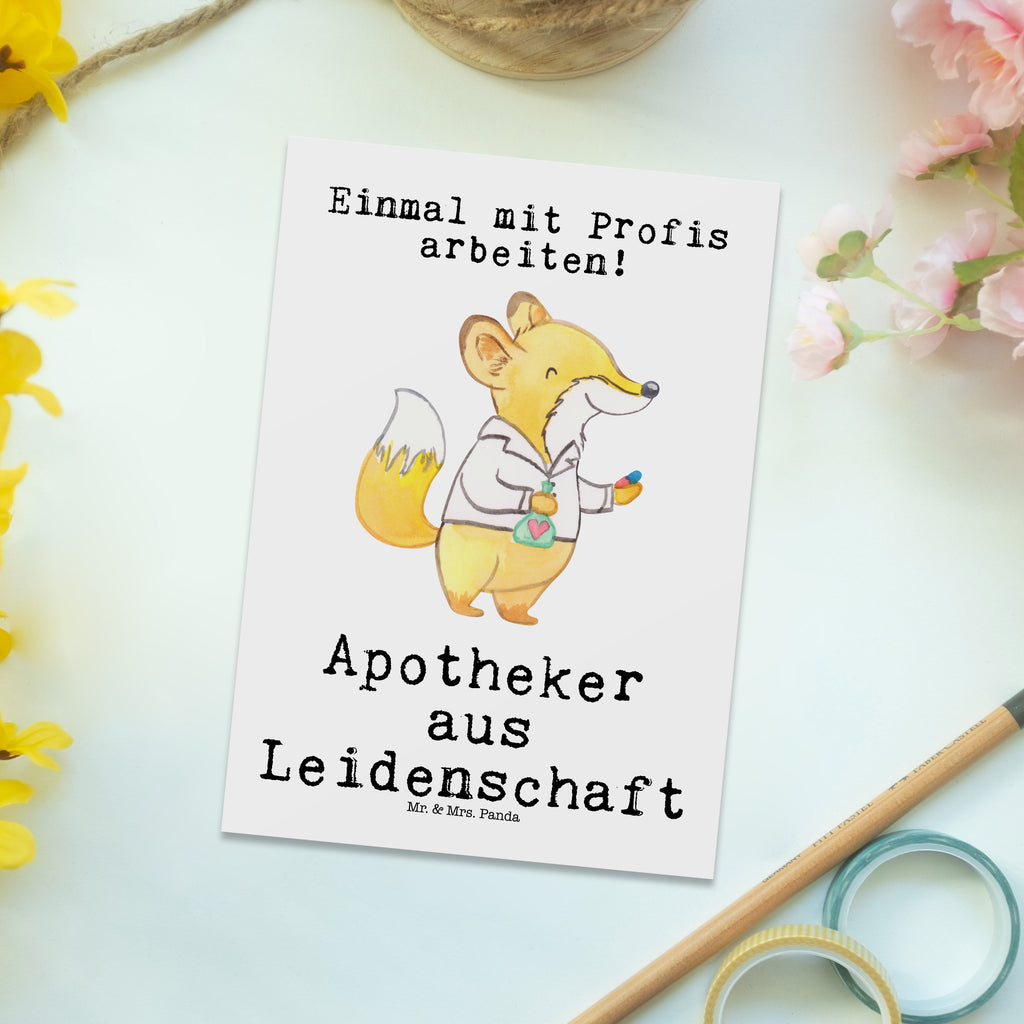 Postkarte Apotheker aus Leidenschaft Geschenkkarte, Grußkarte, Karte, Einladung, Ansichtskarte, Geburtstagskarte, Einladungskarte, Dankeskarte, Beruf, Ausbildung, Jubiläum, Abschied, Rente, Kollege, Kollegin, Geschenk, Schenken, Arbeitskollege, Mitarbeiter, Firma, Danke, Dankeschön, Apotheker, Pharmazie, Staatsexamen, Approbation, Eröffnung Apotheke