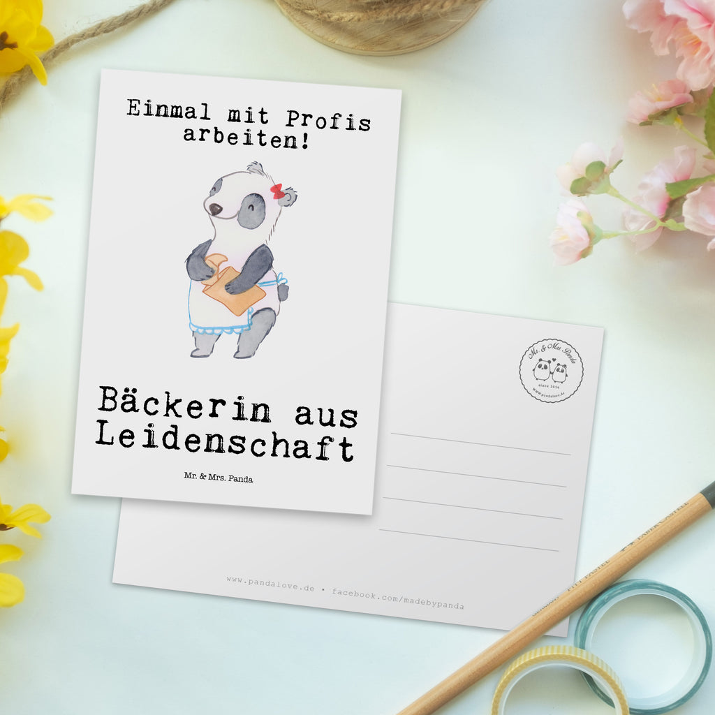 Postkarte Bäckerin aus Leidenschaft Geschenkkarte, Grußkarte, Karte, Einladung, Ansichtskarte, Geburtstagskarte, Einladungskarte, Beruf, Ausbildung, Jubiläum, Abschied, Rente, Kollege, Kollegin, Geschenk, Schenken, Arbeitskollege, Mitarbeiter, Firma, Danke, Dankeschön, Bäckerin, Konditorin, Brotbäckerin, Bäckerei, Backstube, Bäckerladen, Brotmanufaktur
