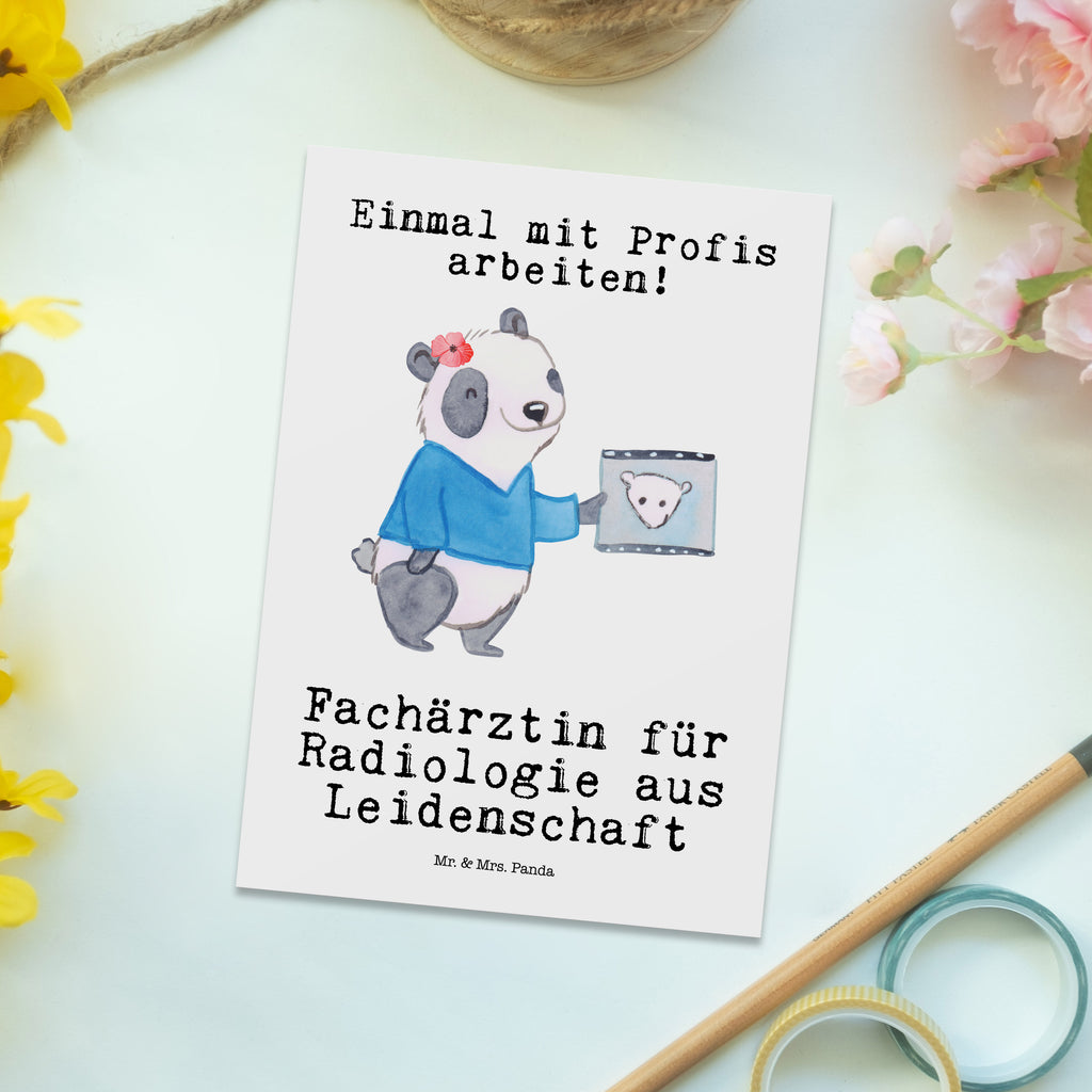Postkarte Fachärztin für Radiologie aus Leidenschaft Geschenkkarte, Grußkarte, Karte, Einladung, Ansichtskarte, Geburtstagskarte, Einladungskarte, Beruf, Ausbildung, Jubiläum, Abschied, Rente, Kollege, Kollegin, Geschenk, Schenken, Arbeitskollege, Mitarbeiter, Firma, Danke, Dankeschön