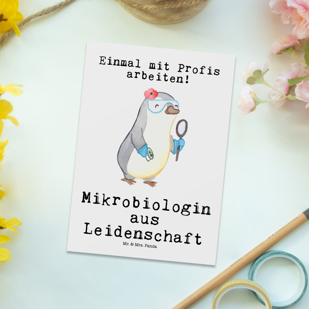 Postkarte Mikrobiologin aus Leidenschaft Geschenkkarte, Grußkarte, Karte, Einladung, Ansichtskarte, Geburtstagskarte, Einladungskarte, Dankeskarte, Beruf, Ausbildung, Jubiläum, Abschied, Rente, Kollege, Kollegin, Geschenk, Schenken, Arbeitskollege, Mitarbeiter, Firma, Danke, Dankeschön, Mikrobiologin, Naturwissenschaftlerin, Labor, Forschung