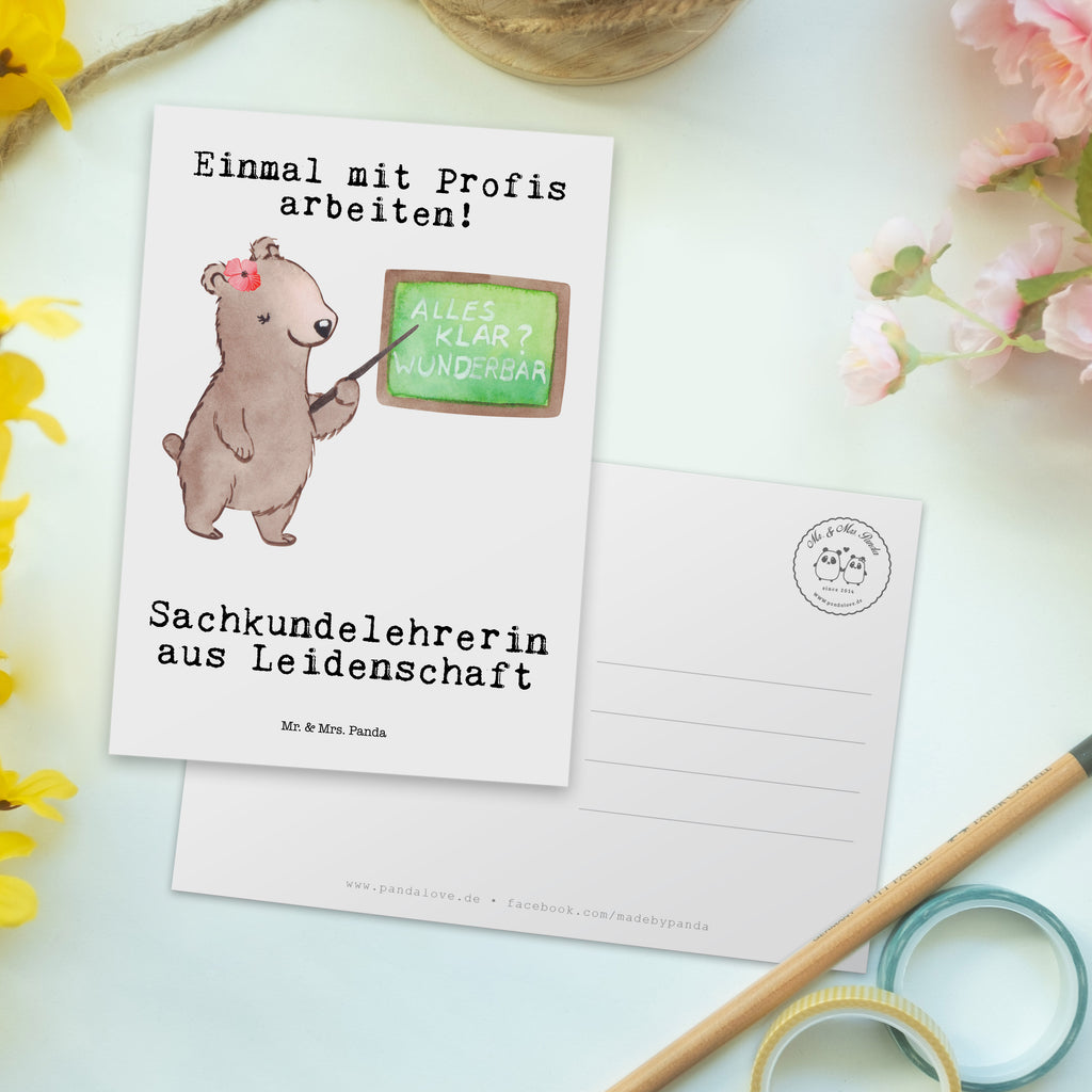Postkarte Sachkundelehrerin aus Leidenschaft Geschenkkarte, Grußkarte, Karte, Einladung, Ansichtskarte, Geburtstagskarte, Einladungskarte, Beruf, Ausbildung, Jubiläum, Abschied, Rente, Kollege, Kollegin, Geschenk, Schenken, Arbeitskollege, Mitarbeiter, Firma, Danke, Dankeschön, Sachkundelehrerin, Sachkundeunterricht, Schule, Grundschule
