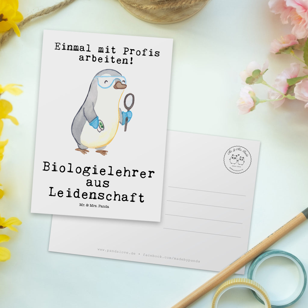 Postkarte Biologielehrer aus Leidenschaft Geschenkkarte, Grußkarte, Karte, Einladung, Ansichtskarte, Geburtstagskarte, Einladungskarte, Beruf, Ausbildung, Jubiläum, Abschied, Rente, Kollege, Kollegin, Geschenk, Schenken, Arbeitskollege, Mitarbeiter, Firma, Danke, Dankeschön, Biologielehrer, Biolehrer, Biounterricht, Biologie, Schule, Grundschule