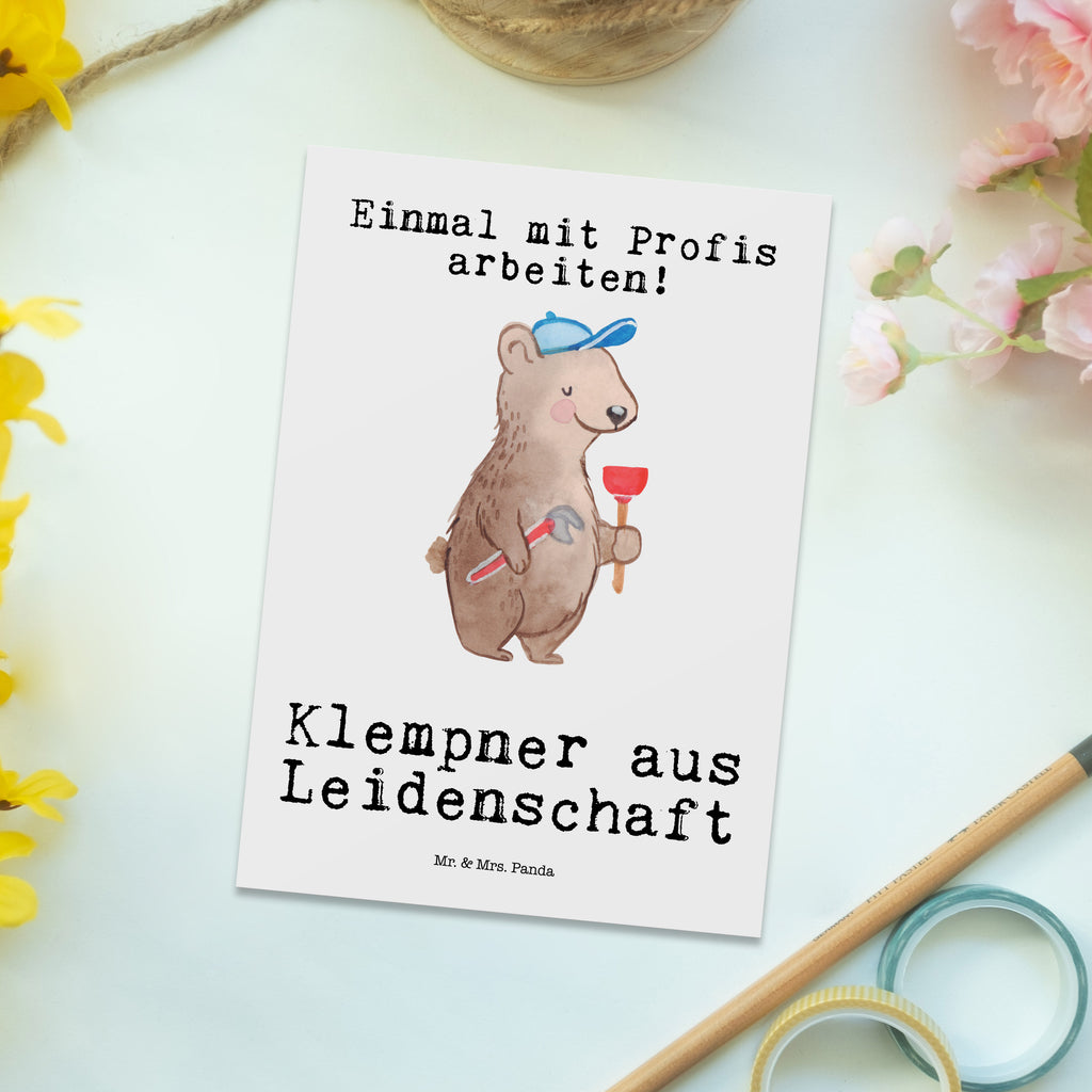 Postkarte Klempner aus Leidenschaft Geschenkkarte, Grußkarte, Karte, Einladung, Ansichtskarte, Geburtstagskarte, Einladungskarte, Dankeskarte, Beruf, Ausbildung, Jubiläum, Abschied, Rente, Kollege, Kollegin, Geschenk, Schenken, Arbeitskollege, Mitarbeiter, Firma, Danke, Dankeschön, Klempner, Handwerker, Installateur, Meister, Gesellenprüfung, Fachbetrieb, Bauklempner, Sanitärinstallationen