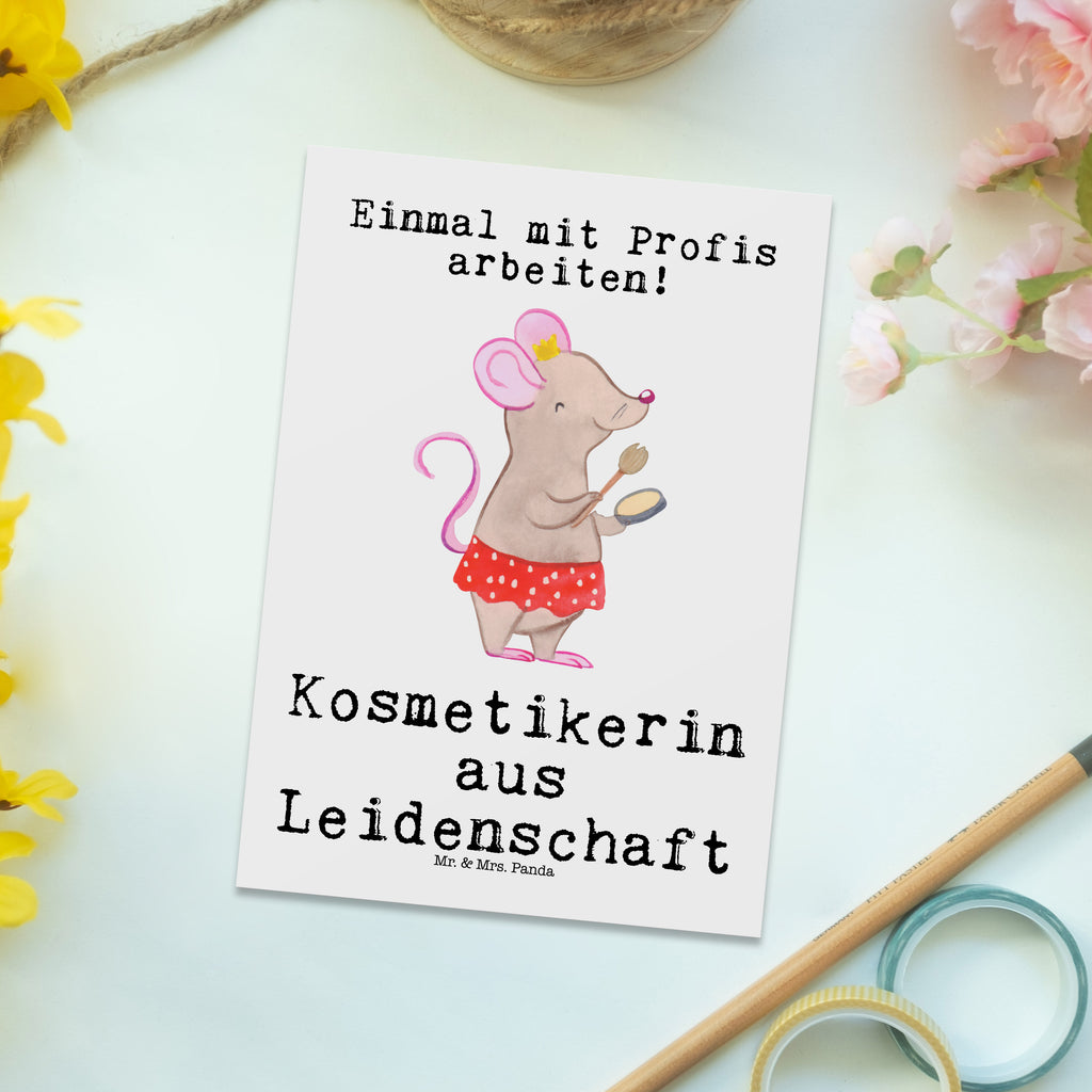 Postkarte Kosmetikerin aus Leidenschaft Geschenkkarte, Grußkarte, Karte, Einladung, Ansichtskarte, Geburtstagskarte, Einladungskarte, Beruf, Ausbildung, Jubiläum, Abschied, Rente, Kollege, Kollegin, Geschenk, Schenken, Arbeitskollege, Mitarbeiter, Firma, Danke, Dankeschön, Kosmetikerin, Make Up Artist, Maskenbildnerin, Visagistin, Beauty Salon, Kosmetikstudio, Eröffnung