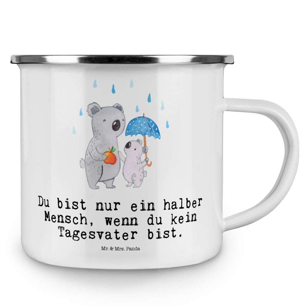 Camping Emaille Tasse Tagesvater mit Herz Campingtasse, Trinkbecher, Metalltasse, Outdoor Tasse, Emaille Trinkbecher, Blechtasse Outdoor, Emaille Campingbecher, Edelstahl Trinkbecher, Metalltasse für Camping, Kaffee Blechtasse, Camping Tasse Metall, Beruf, Ausbildung, Jubiläum, Abschied, Rente, Kollege, Kollegin, Geschenk, Schenken, Arbeitskollege, Mitarbeiter, Firma, Danke, Dankeschön