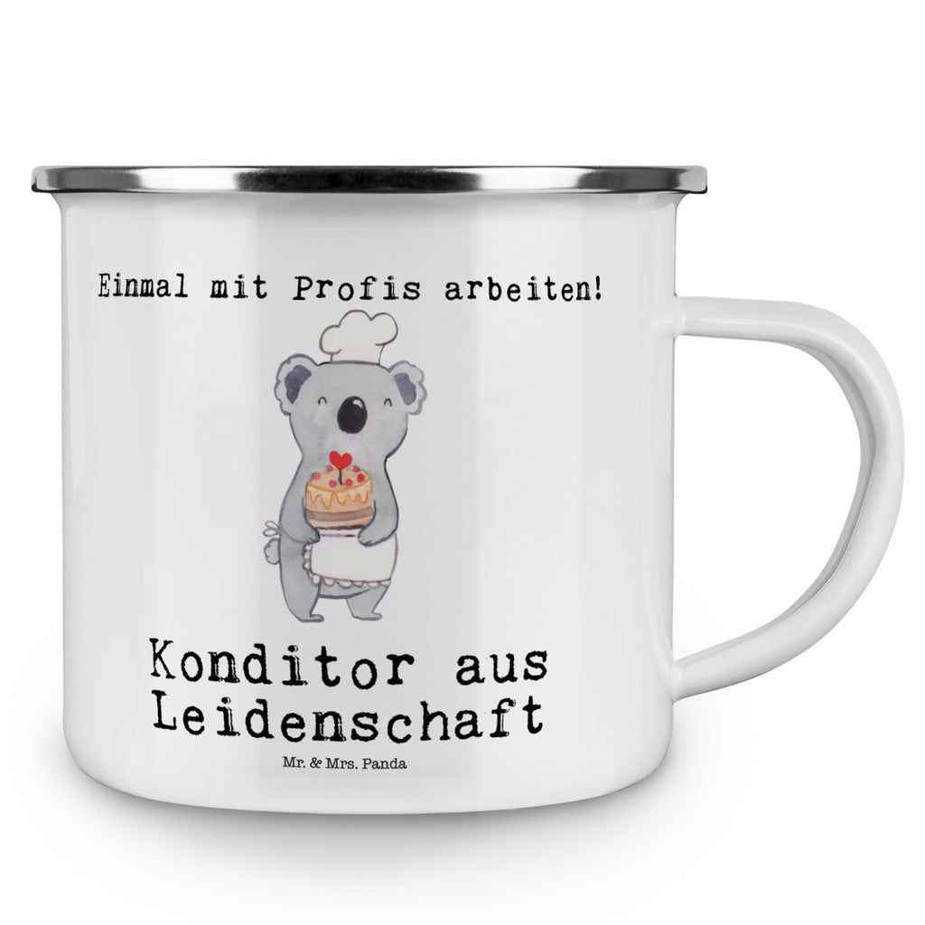 Camping Emaille Tasse Konditor aus Leidenschaft Campingtasse, Trinkbecher, Metalltasse, Outdoor Tasse, Emaille Trinkbecher, Blechtasse Outdoor, Emaille Campingbecher, Edelstahl Trinkbecher, Metalltasse für Camping, Kaffee Blechtasse, Camping Tasse Metall, Beruf, Ausbildung, Jubiläum, Abschied, Rente, Kollege, Kollegin, Geschenk, Schenken, Arbeitskollege, Mitarbeiter, Firma, Danke, Dankeschön, Konditor, Kuchenbäcker, Patissier, Confiseur, Bäcker