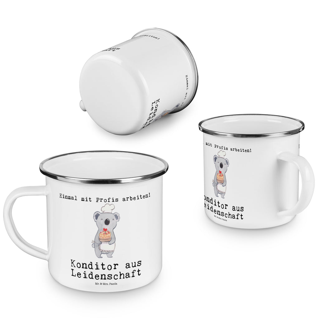 Camping Emaille Tasse Konditor aus Leidenschaft Campingtasse, Trinkbecher, Metalltasse, Outdoor Tasse, Emaille Trinkbecher, Blechtasse Outdoor, Emaille Campingbecher, Edelstahl Trinkbecher, Metalltasse für Camping, Kaffee Blechtasse, Camping Tasse Metall, Beruf, Ausbildung, Jubiläum, Abschied, Rente, Kollege, Kollegin, Geschenk, Schenken, Arbeitskollege, Mitarbeiter, Firma, Danke, Dankeschön, Konditor, Kuchenbäcker, Patissier, Confiseur, Bäcker