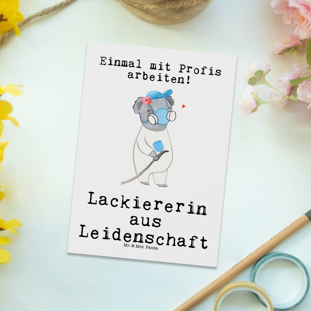 Postkarte Lackiererin aus Leidenschaft Geschenkkarte, Grußkarte, Karte, Einladung, Ansichtskarte, Geburtstagskarte, Einladungskarte, Dankeskarte, Beruf, Ausbildung, Jubiläum, Abschied, Rente, Kollege, Kollegin, Geschenk, Schenken, Arbeitskollege, Mitarbeiter, Firma, Danke, Dankeschön, Lackiererin, Lackierermeisterin, Werkstatt Lackiererin, Gesellenprüfung