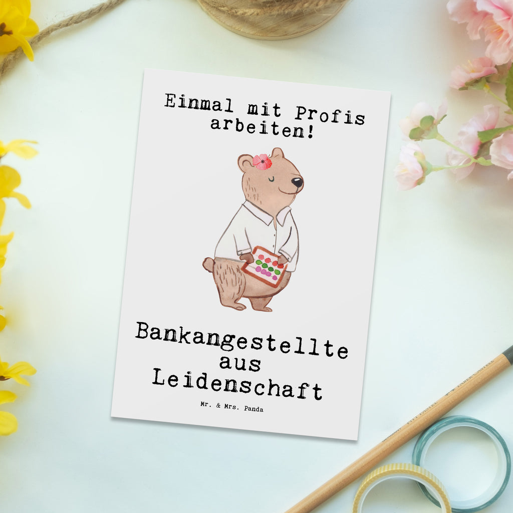 Postkarte Bankangestellte aus Leidenschaft Geschenkkarte, Grußkarte, Karte, Einladung, Ansichtskarte, Geburtstagskarte, Einladungskarte, Beruf, Ausbildung, Jubiläum, Abschied, Rente, Kollege, Kollegin, Geschenk, Schenken, Arbeitskollege, Mitarbeiter, Firma, Danke, Dankeschön, Bankangestellte, Bankfachfrau, Bänkerin, Bankberaterin