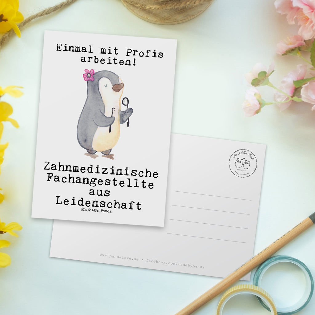 Postkarte Zahnmedizinische Fachangestellte aus Leidenschaft Geschenkkarte, Grußkarte, Karte, Einladung, Ansichtskarte, Geburtstagskarte, Einladungskarte, Beruf, Ausbildung, Jubiläum, Abschied, Rente, Kollege, Kollegin, Geschenk, Schenken, Arbeitskollege, Mitarbeiter, Firma, Danke, Dankeschön