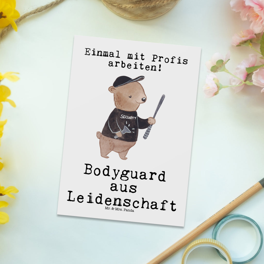 Postkarte Bodyguard aus Leidenschaft Geschenkkarte, Grußkarte, Karte, Einladung, Ansichtskarte, Geburtstagskarte, Einladungskarte, Dankeskarte, Beruf, Ausbildung, Jubiläum, Abschied, Rente, Kollege, Kollegin, Geschenk, Schenken, Arbeitskollege, Mitarbeiter, Firma, Danke, Dankeschön, Bodyguard, Personenschützer