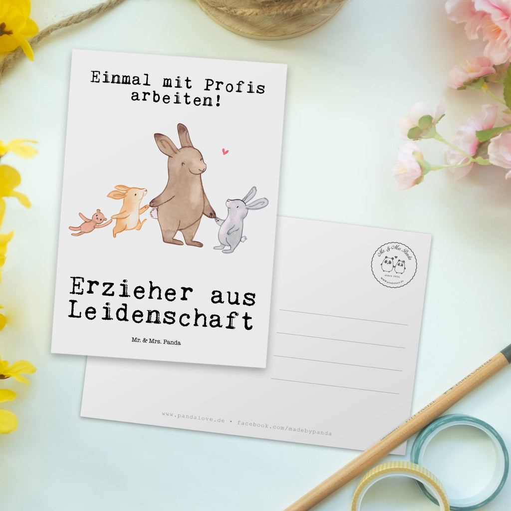 Postkarte Erzieher aus Leidenschaft Geschenkkarte, Grußkarte, Karte, Einladung, Ansichtskarte, Geburtstagskarte, Einladungskarte, Dankeskarte, Beruf, Ausbildung, Jubiläum, Abschied, Rente, Kollege, Kollegin, Geschenk, Schenken, Arbeitskollege, Mitarbeiter, Firma, Danke, Dankeschön, Erzieher, Kindergärtner, Pädagoge