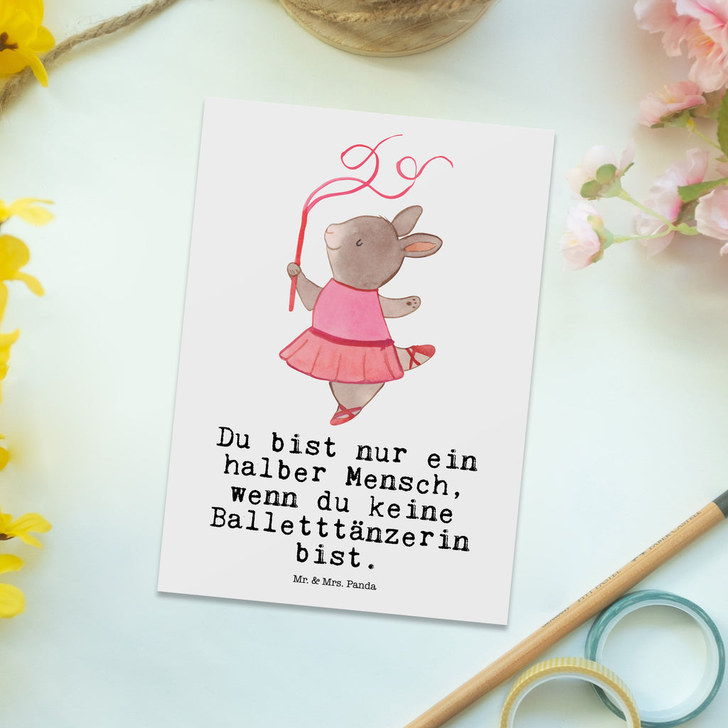 Postkarte Balletttänzerin mit Herz Geschenkkarte, Grußkarte, Karte, Einladung, Ansichtskarte, Geburtstagskarte, Einladungskarte, Beruf, Ausbildung, Jubiläum, Abschied, Rente, Kollege, Kollegin, Geschenk, Schenken, Arbeitskollege, Mitarbeiter, Firma, Danke, Dankeschön, Balletttänzerin, Ballerina, Ballett, Glücksbringer Auftritt, Ballettaufführung, Ballettunterricht, Ballettstunden