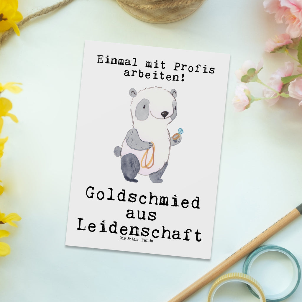 Postkarte Goldschmied aus Leidenschaft Geschenkkarte, Grußkarte, Karte, Einladung, Ansichtskarte, Geburtstagskarte, Einladungskarte, Dankeskarte, Beruf, Ausbildung, Jubiläum, Abschied, Rente, Kollege, Kollegin, Geschenk, Schenken, Arbeitskollege, Mitarbeiter, Firma, Danke, Dankeschön, Juwelier, Goldschmied, Schmied, Schmuckwarenhändler, Schmuckgeschäft, Eröffnung
