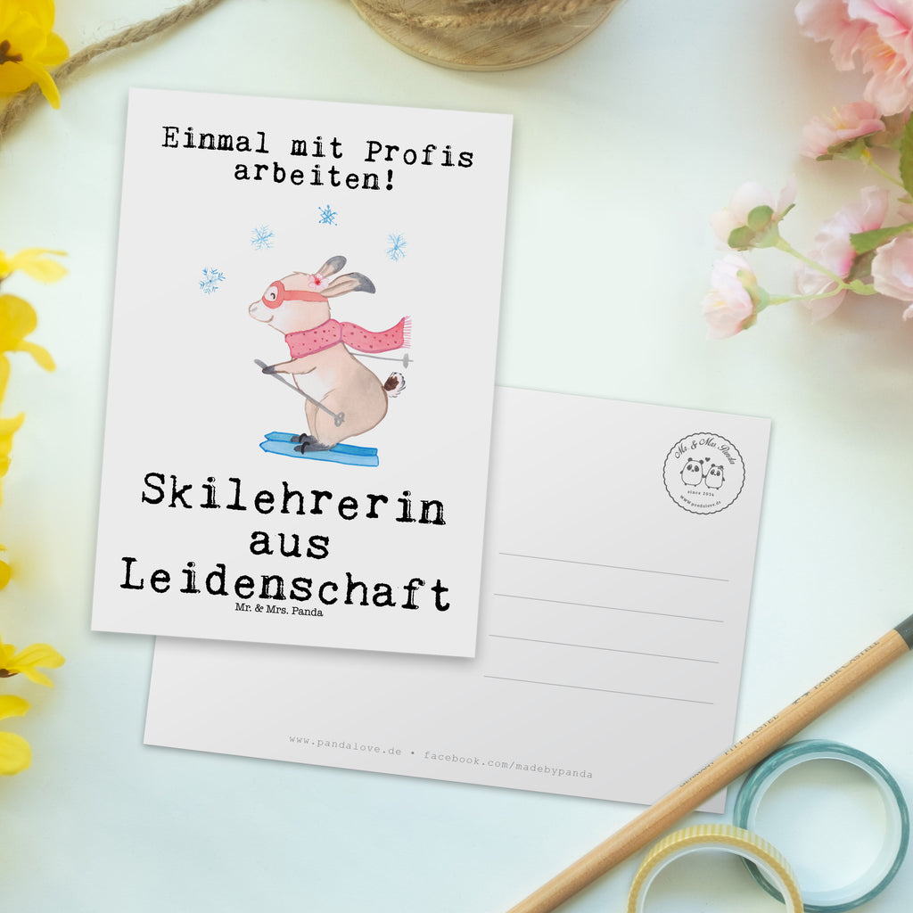 Postkarte Skilehrerin aus Leidenschaft Geschenkkarte, Grußkarte, Karte, Einladung, Ansichtskarte, Geburtstagskarte, Einladungskarte, Beruf, Ausbildung, Jubiläum, Abschied, Rente, Kollege, Kollegin, Geschenk, Schenken, Arbeitskollege, Mitarbeiter, Firma, Danke, Dankeschön