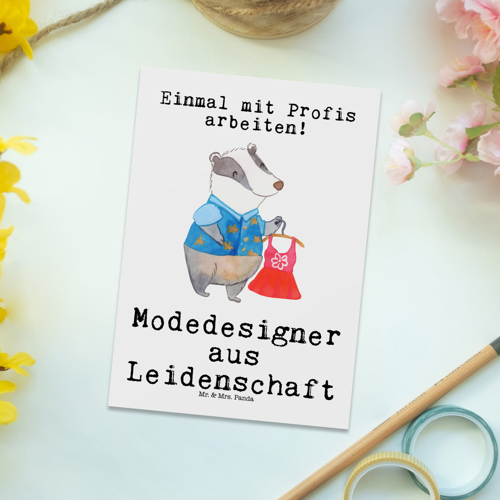 Postkarte Modedesigner aus Leidenschaft Geschenkkarte, Grußkarte, Karte, Einladung, Ansichtskarte, Geburtstagskarte, Einladungskarte, Dankeskarte, Beruf, Ausbildung, Jubiläum, Abschied, Rente, Kollege, Kollegin, Geschenk, Schenken, Arbeitskollege, Mitarbeiter, Firma, Danke, Dankeschön, Modedesigner, Fashion Designer, Modeschöpfer