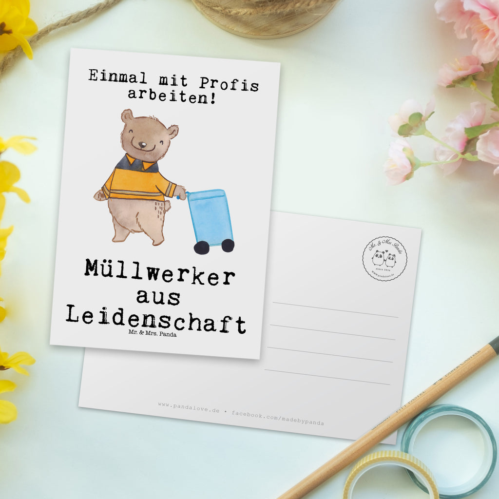 Postkarte Müllwerker aus Leidenschaft Geschenkkarte, Grußkarte, Karte, Einladung, Ansichtskarte, Geburtstagskarte, Einladungskarte, Beruf, Ausbildung, Jubiläum, Abschied, Rente, Kollege, Kollegin, Geschenk, Schenken, Arbeitskollege, Mitarbeiter, Firma, Danke, Dankeschön, Müllwerker, Fachkraft Kreislauf- und Abfallwirtschaft, Müllentsorger, Kehrichtmann, Müllmann, Müllfahrer